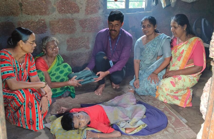 ಮೂಡುಬಿದಿರೆ:ಧಮ೯ಸ್ಥಳ ಗ್ರಾಮಾಭಿವೃದ್ಧಿ ಯೋಜನೆಯಿಂದ ವಾಟರ್ ಬೆಡ್ ವಿತರಣೆ