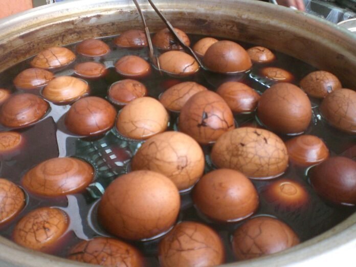 Country with the highest chicken egg production